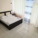 Fari Hotel Golem (Tirana)