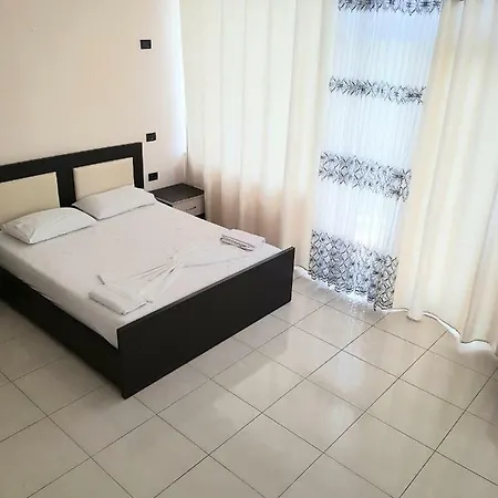 Fari Hotel Golem (Tirana)