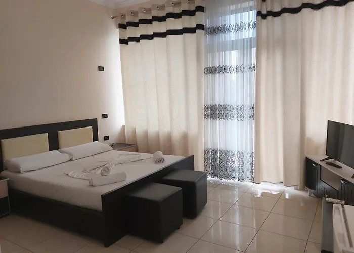 Ξενοδοχείο Fari 4*