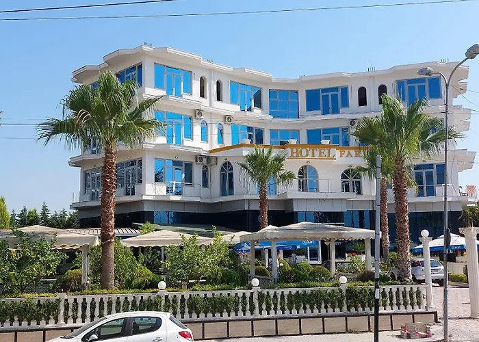 Fari Hotel