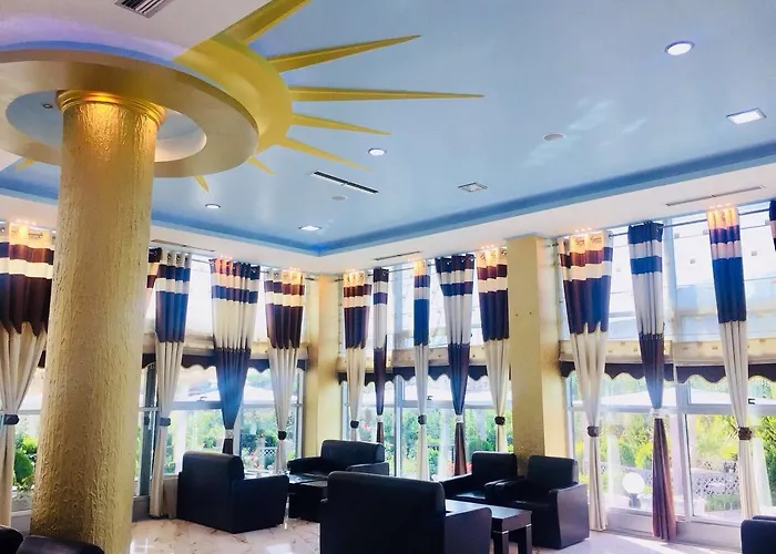 Fari Hotel Golem (Tirana)