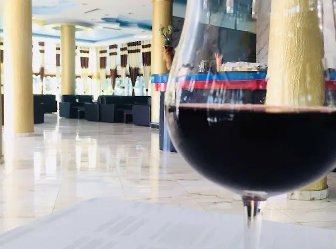 Fari 4* Golem (Tirana)