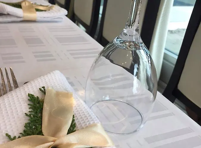 Fari 4* Golem (Tirana)